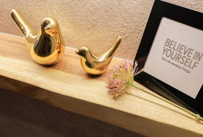 【その他】 | COLORSグリーンヒル湖南市宝来坂２丁目限定１区画 | ～施工事例～天然木の玄関ニッチ♪