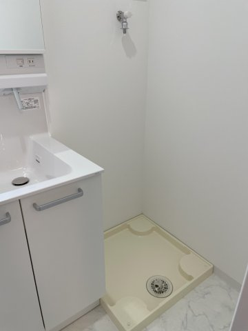 ReGLOSS城下の洗面所