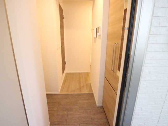 D-room 五反田の玄関