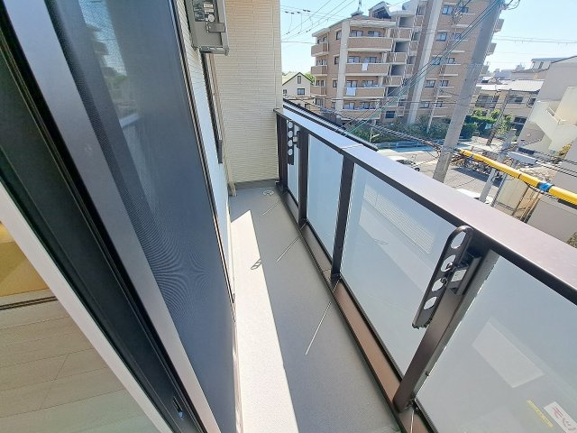 トリシア上甲子園のバルコニー