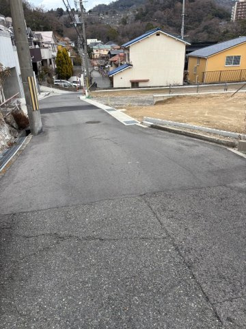 東灘区住吉山手9丁目の前面道路含む現地写真