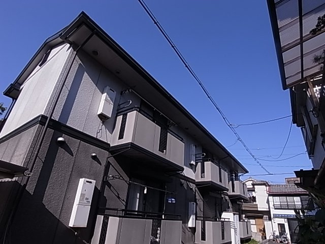 神戸市兵庫区松原通３丁目のアパート