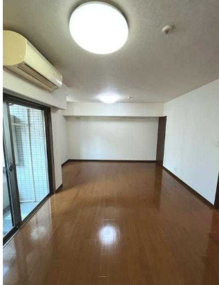 【洋室】ドルチェ京橋・弐番館