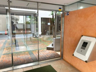 【エントランス】