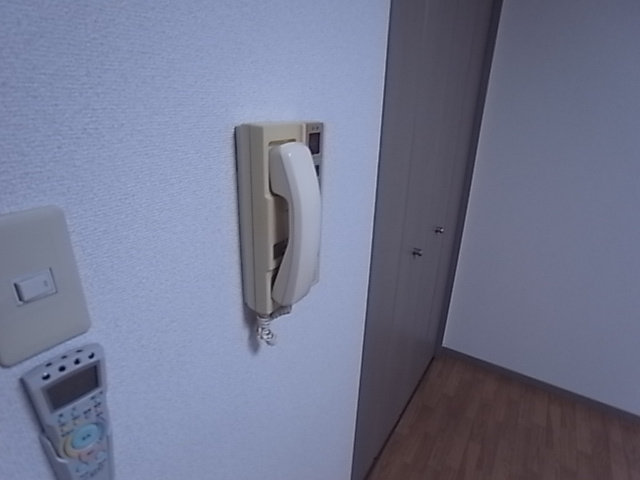 神戸市須磨区須磨浦通２丁目のアパートのセキュリティ