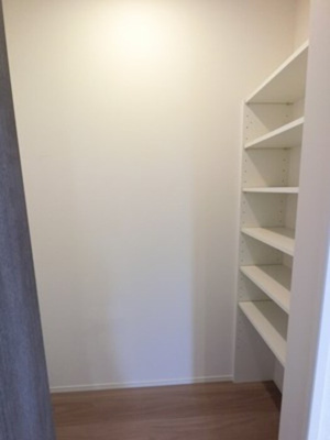 【キッチン】 | ユーストマ | キッチン横・収納スペース