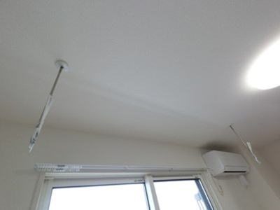  | ユーストマ | 室内物干しとエアコン