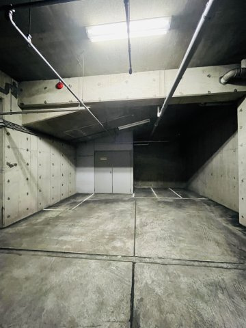 ジュネスパーク柿の木坂 バイク駐車場