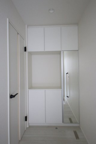 【玄関】 | 《仲介手数料無料》北区東大成町１丁目663(2号棟)新築一戸建てリナージュ | 撮影日 2025年2月15日 13:30 晴れ