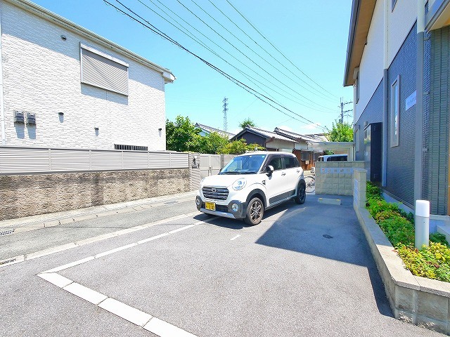 サンライズⅥの駐車場|駐車場があります