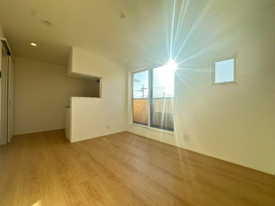 【居間・リビング】 | R-EIGHTEEN