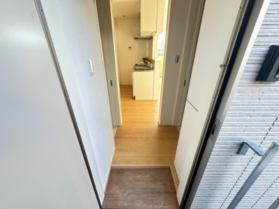 【玄関】 | R-EIGHTEEN