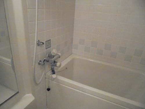 サーパスシティ白川3番館の浴室