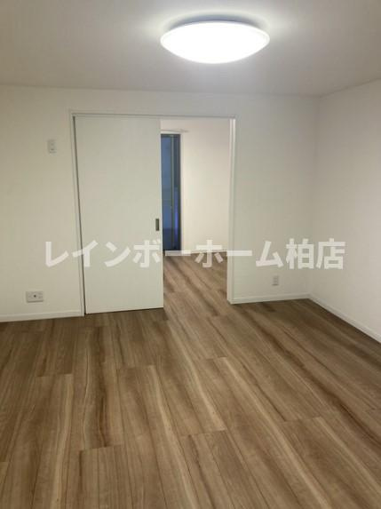 【仲介手数料：50％OFF】対象物件！の居間・リビング|ゆったり過ごせる居間です