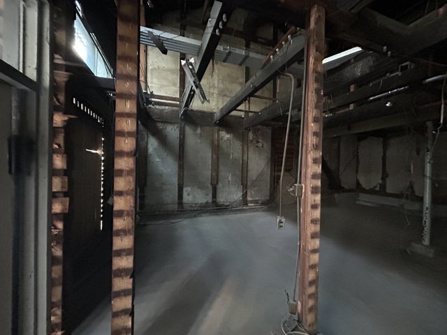 今橋2丁目貸店舗・事務所の内装