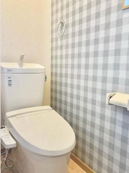 表山１丁目戸建のトイレ