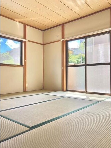 表山１丁目戸建の和室