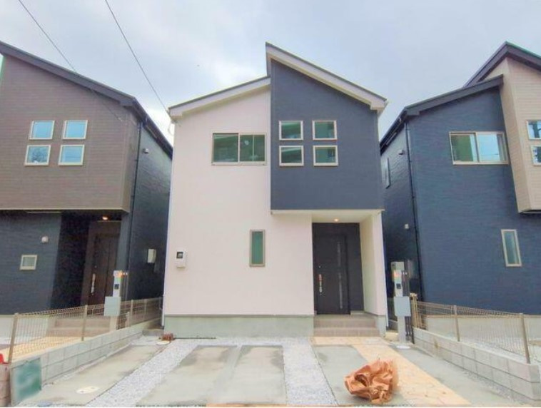 グラファーレ平塚市札場町の外観