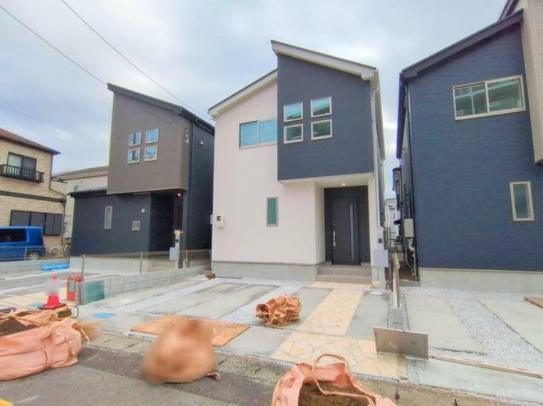 グラファーレ平塚市札場町の外観