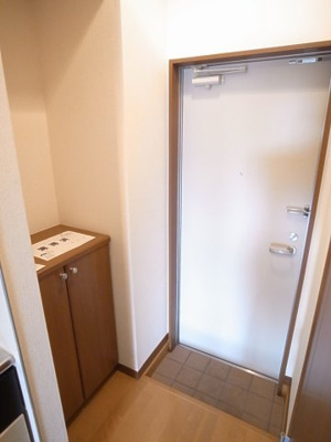 【玄関】 | ウイングテラス前原 | 同間取り他部屋の写真です。