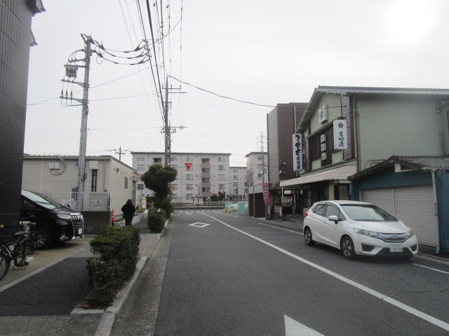 足立区谷在家２丁目の一棟アパートの周辺