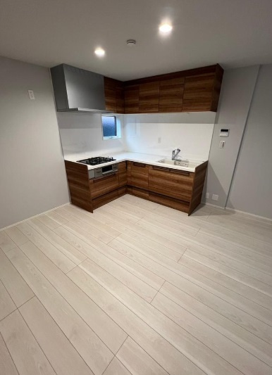 足立区谷在家２丁目の一棟アパートの内装