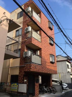 【外観】 | 駅から徒歩8分!想定利回り10.91％!平成3年築!