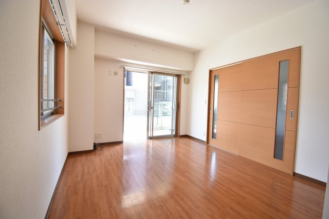 Ksガーデン北山の居間・リビング