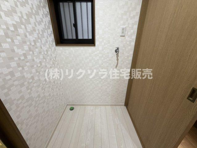 中町　中古一戸建てのランドリースペース|ドラム式も設置可能
■物件内覧・資金計画相談・住宅ローン相談、リフォーム相談、お問合せ受付中■
※当日・翌日のご内覧、ご相談はお電話でのお問合せがスムーズです！