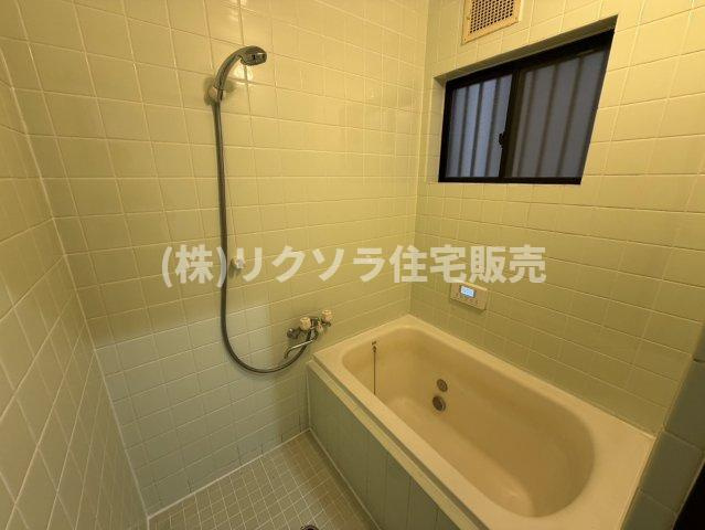 中町　中古一戸建ての浴室|■物件内覧・資金計画相談・住宅ローン相談、リフォーム相談、お問合せ受付中■
※当日・翌日のご内覧、ご相談はお電話でのお問合せがスムーズです！