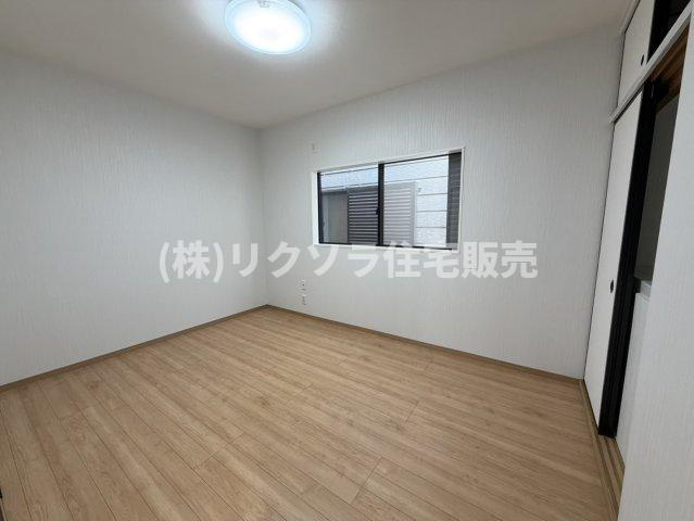 中町　中古一戸建ての子供部屋|洋室6.0帖
■物件内覧・資金計画相談・住宅ローン相談、リフォーム相談、お問合せ受付中■
※当日・翌日のご内覧、ご相談はお電話でのお問合せがスムーズです！