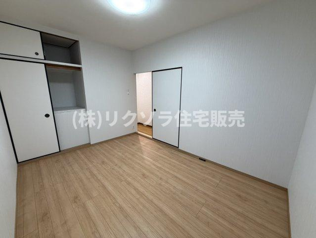 中町　中古一戸建ての内装|洋室6.0帖
■物件内覧・資金計画相談・住宅ローン相談、リフォーム相談、お問合せ受付中■
※当日・翌日のご内覧、ご相談はお電話でのお問合せがスムーズです！