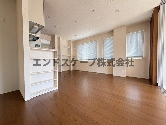 クラーレＹの居間・リビング|高崎、前橋エリアのお部屋探しはエンドスケープまで！お客様の理想お聞かせ下さい♪