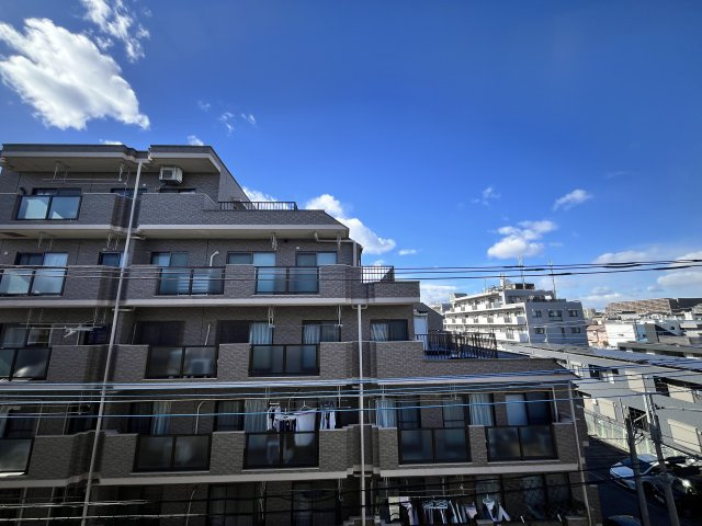 耕和ビルの展望