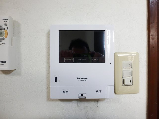 門戸岡田町中古戸建の防犯設備