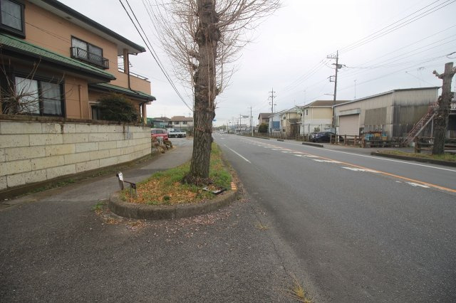 壬生町元町の前面道路含む現地写真|西側道路