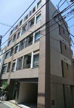 ベレッツァ・トーレの外観| 