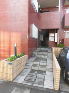 【エントランス】