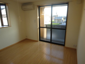 【内装】 | STRADA saya | 洋室