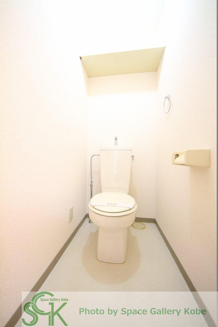 ハイカムール垂水のトイレ|※同物件の別のお部屋の写真です※