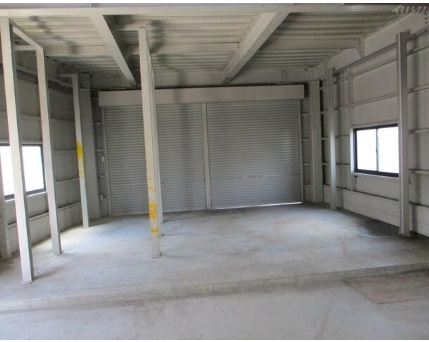 嵯峨甲塚事業所兼倉庫の内装