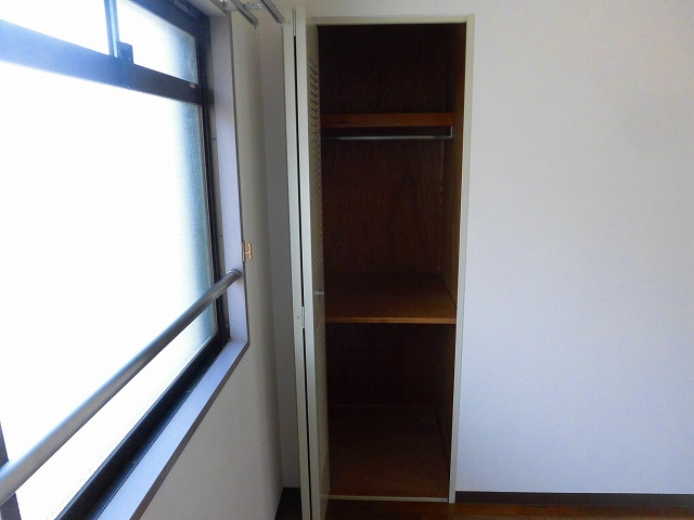 シェルコート南甲子園の収納