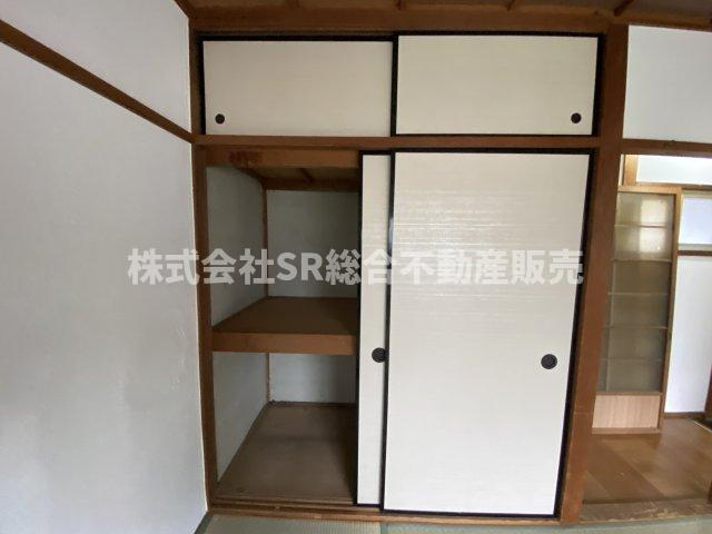 旭町中古戸建の収納|たっぷりとした収納スペースです