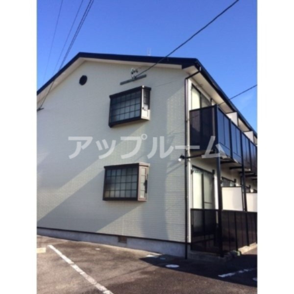 アンプルール ブワ 秀の外観