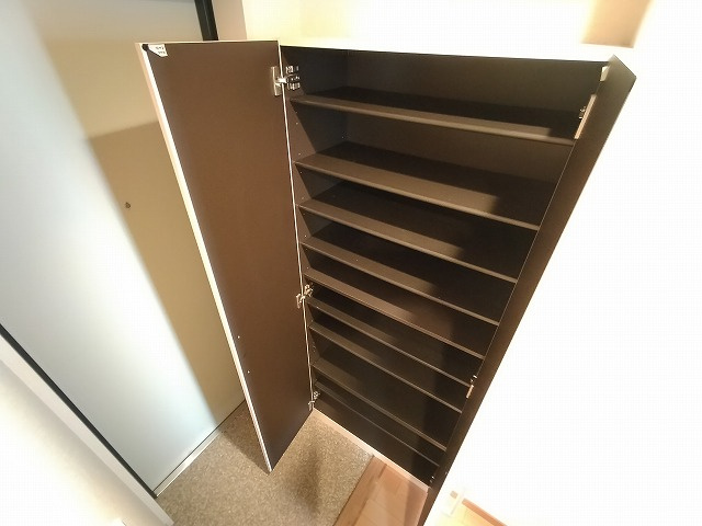 神戸市兵庫区永沢町４丁目の賃貸マンション