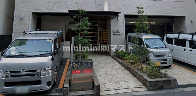 ガリレイ新町のエントランス