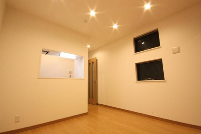 【居間・リビング】 | 仲介手数料半額！HPに初期費用掲載！「プライスホーム」で検索！KH箱崎東