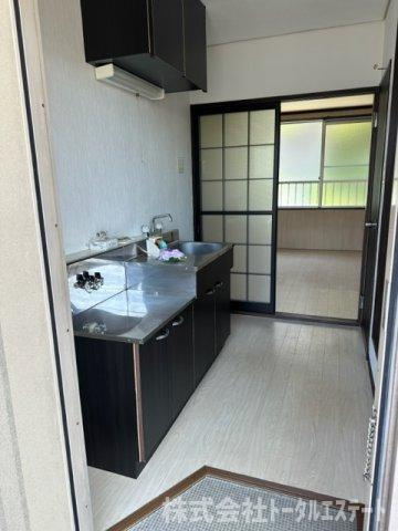 トリドール後田のキッチン