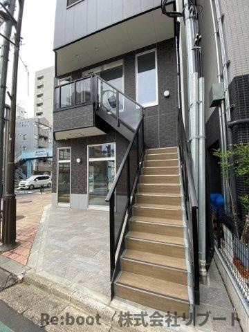 SIDEPLACE HIRAI(サイドプレイスヒライ) のエントランス