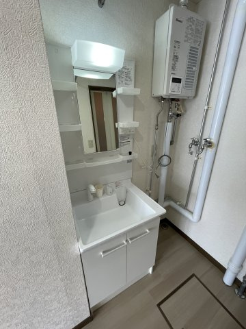 フォーエバーの独立洗面台